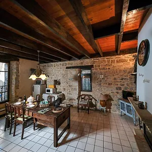 La Maison Huguétoune Hébergement de vacances Nant